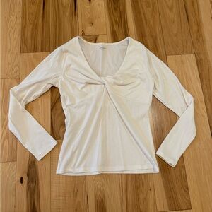 Ribbed twist front top